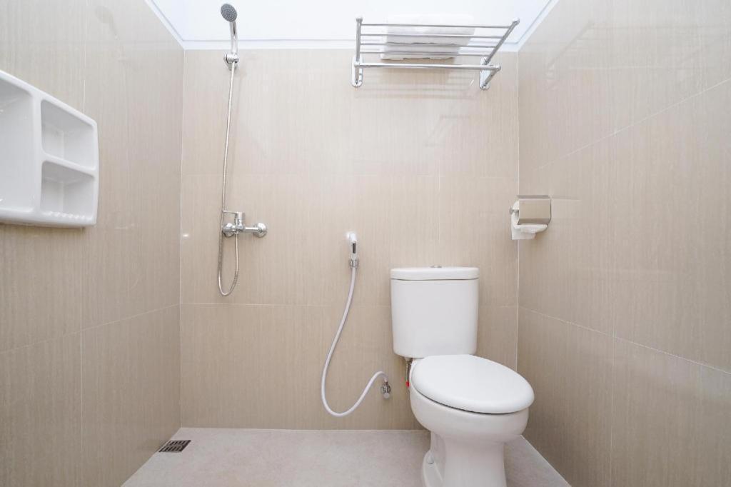 Oyo 477 Raka Residence Syariah Purwoharjo Banyuwangi บันยูวังงี ภายนอก รูปภาพ