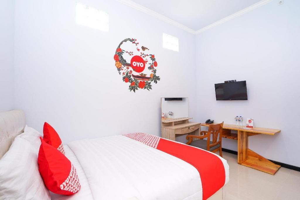 Oyo 477 Raka Residence Syariah Purwoharjo Banyuwangi บันยูวังงี ภายนอก รูปภาพ